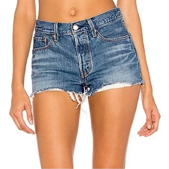 LEVI’S 501 Shorts - Picture 2 of 16